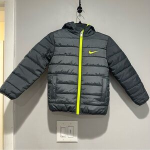 Nike Hooded Fleece Lined Puffer Grey Size 6